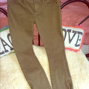 Lucky Brand Charlie Super Skinny 2/26 29” inseam.
